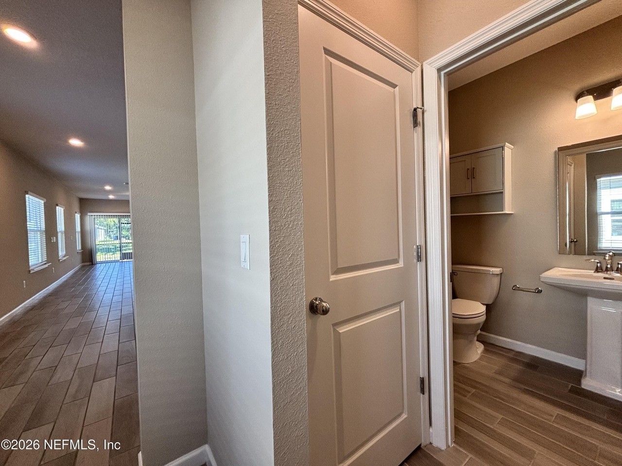 7361 Hilladale Creek Ln - Photo 4 of 43