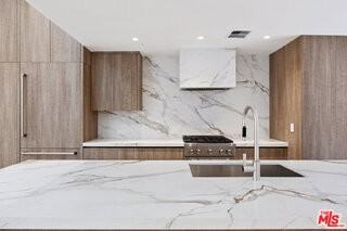 1033 Carol Dr #T4 - Photo 3 of 8