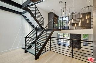 1033 Carol Dr #T4 - Photo 6 of 8