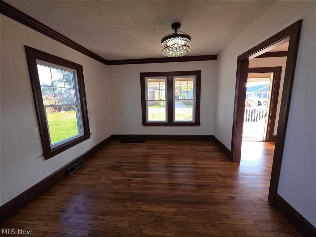 5117 N Lake Rd - Photo 6 of 19