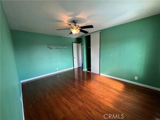 2205 W Victoria Ave - Photo 6 of 8