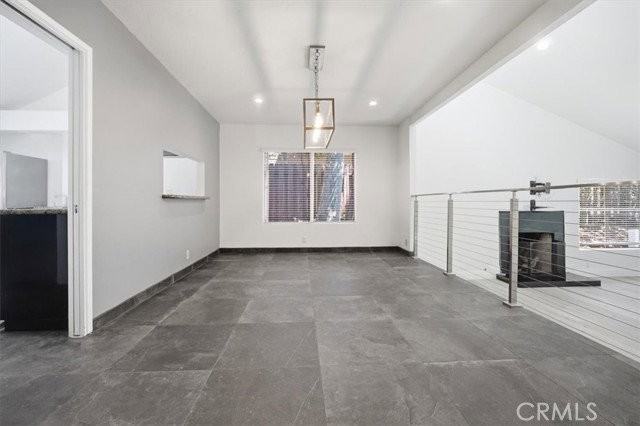 25045 Castlewood - Photo 7 of 8