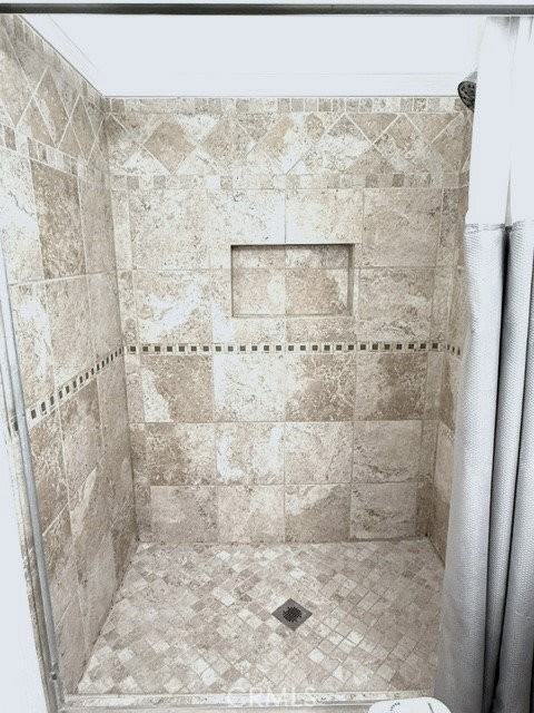4521 Parkglen Cir - Photo 7 of 8