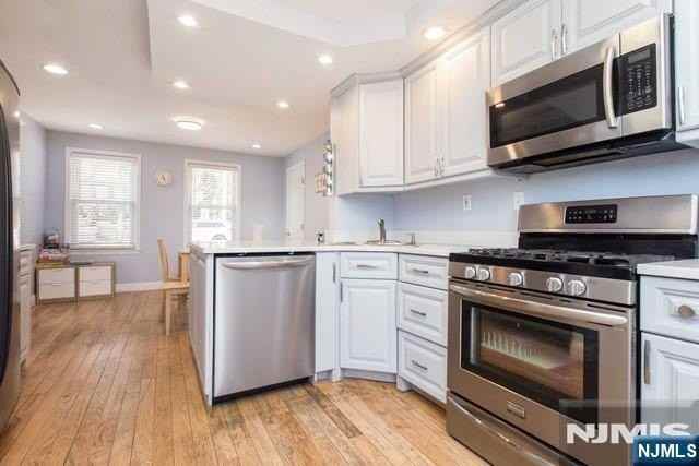 206 8th St - Photo 6 of 22