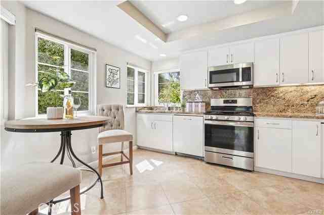 28 Jefferson - Photo 5 of 8
