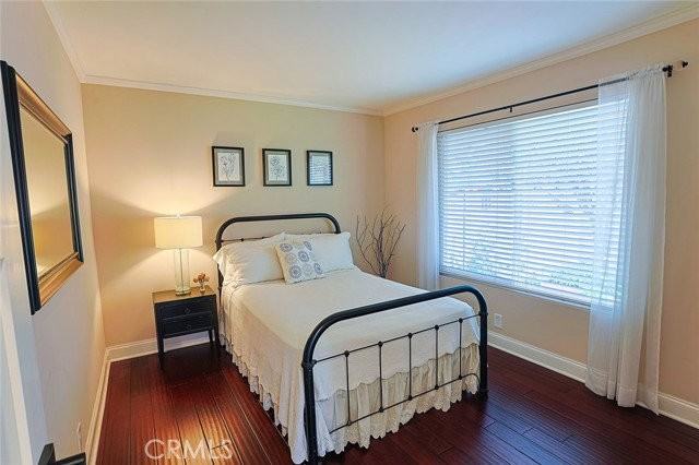 6915 E Shorecrest Dr - Photo 2 of 5