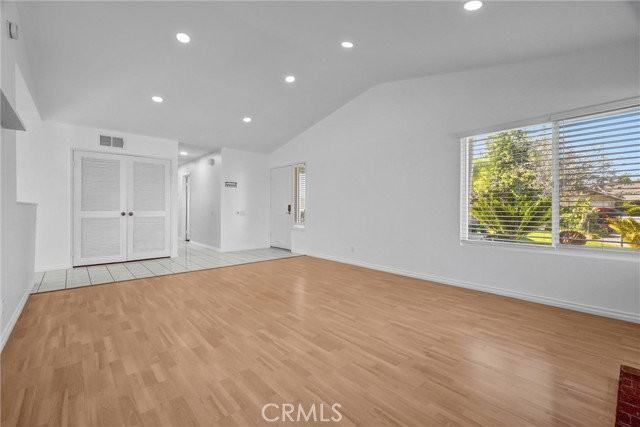 8422 Jalm Dr - Photo 5 of 8