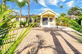 16707 Moorpark St - Photo 1 of 1