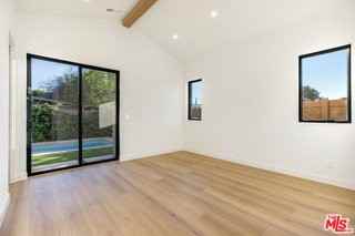 21116 Chase St - Photo 5 of 8