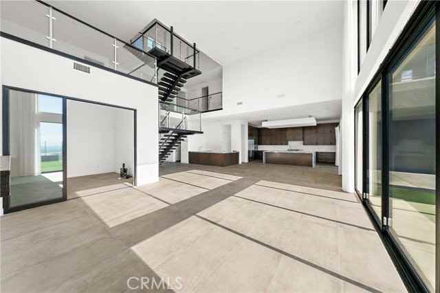 11740 N Hillsborough Ln - Photo 6 of 8