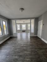 featured image of 420 Maple St #4