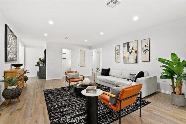 10000 Amestoy Ave - Photo 6 of 7