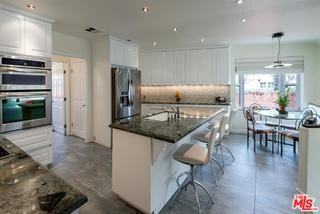 13903 Morrison St - Photo 6 of 6