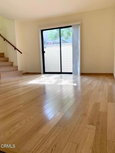 883 Magnolia Ave #22 - Photo 4 of 8