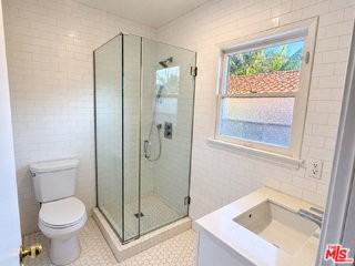 838 14th St #A - Photo 6 of 8
