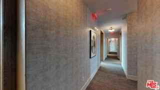 105 S Doheny Dr #306 - Photo 3 of 8