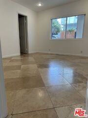2454 Penmar Ave - Photo 6 of 8