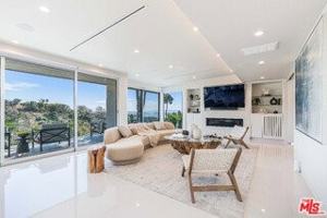 featured image of 822 El Oro Ln