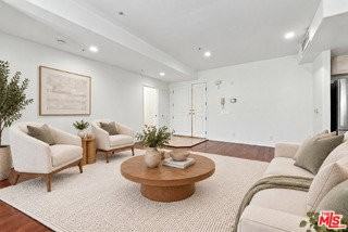 8349 Blackburn Ave #102 - Photo 7 of 8