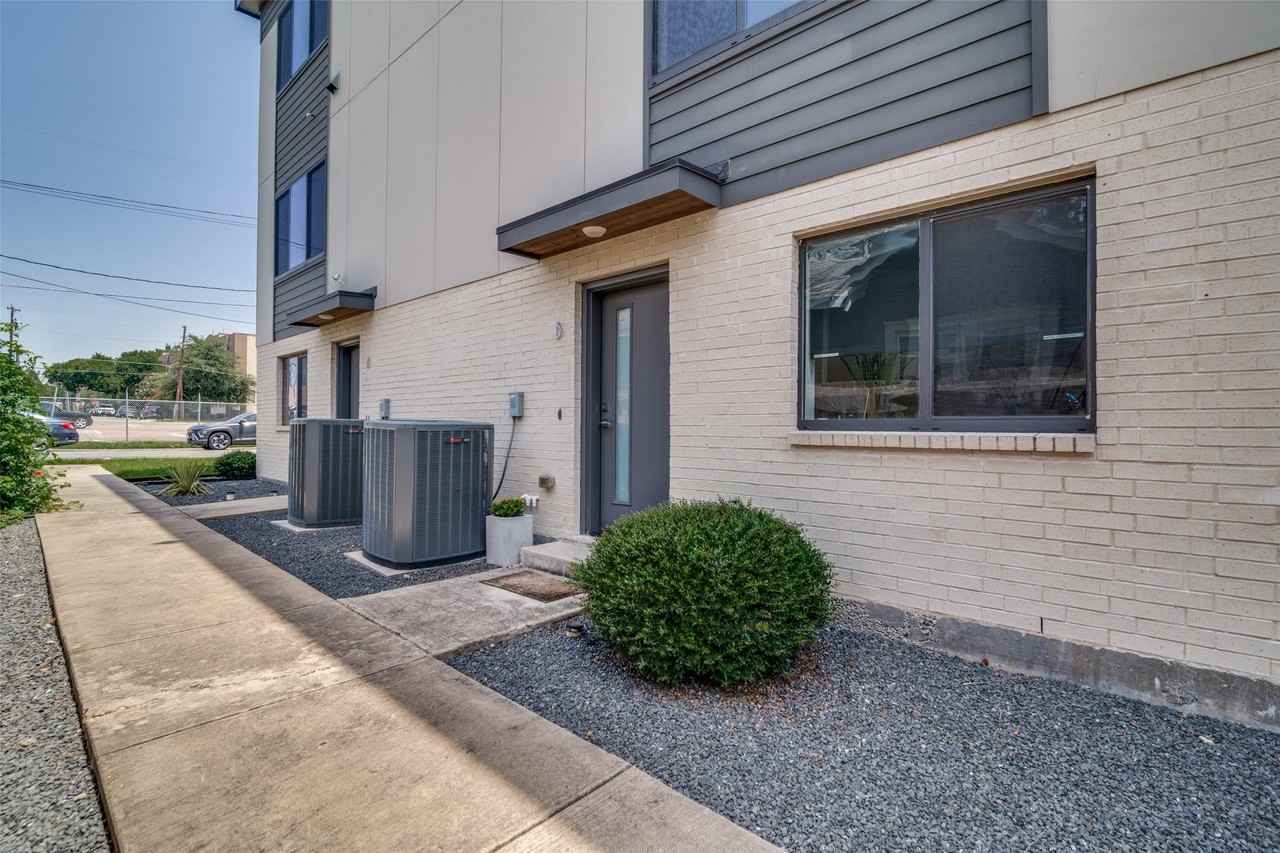 5602 Lindell Ave #B - Photo 5 of 29