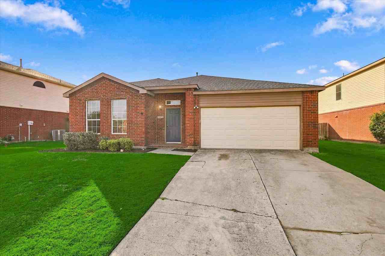 2220 Willow Dr - Photo 2 of 28