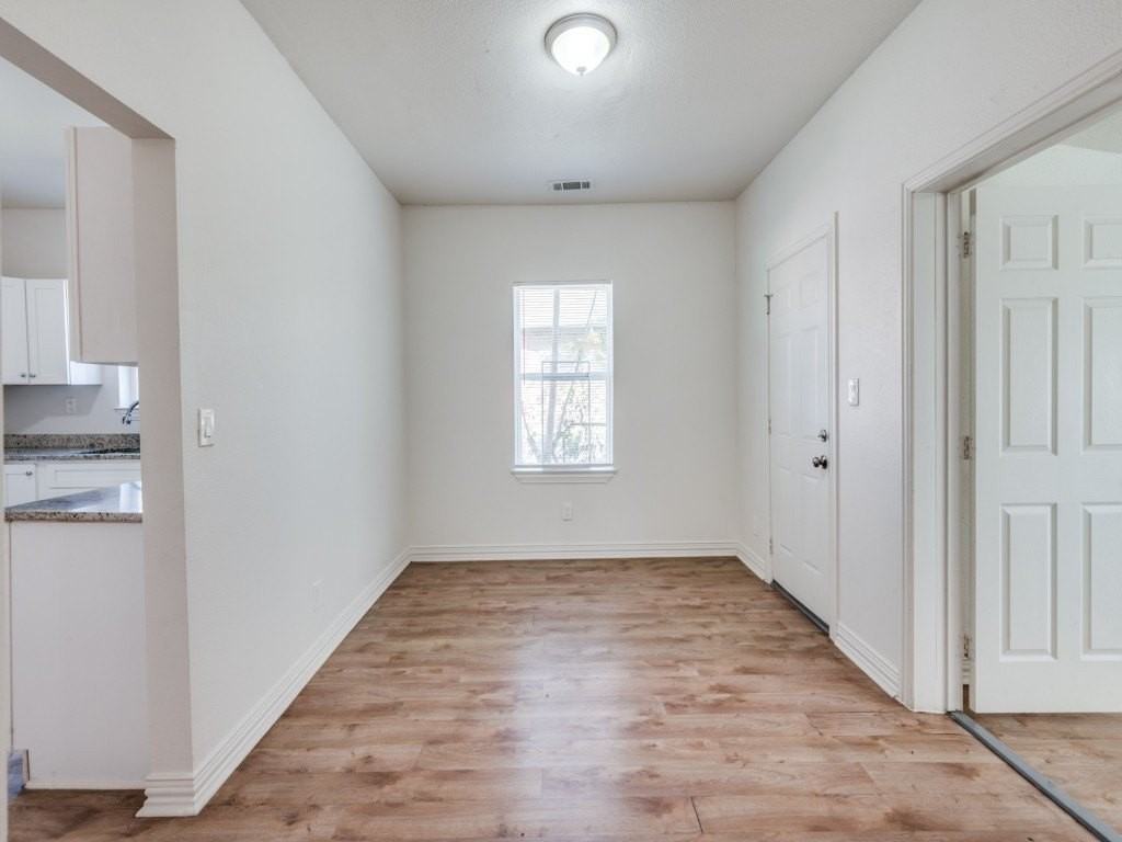 2300 Dathe St - Photo 7 of 15