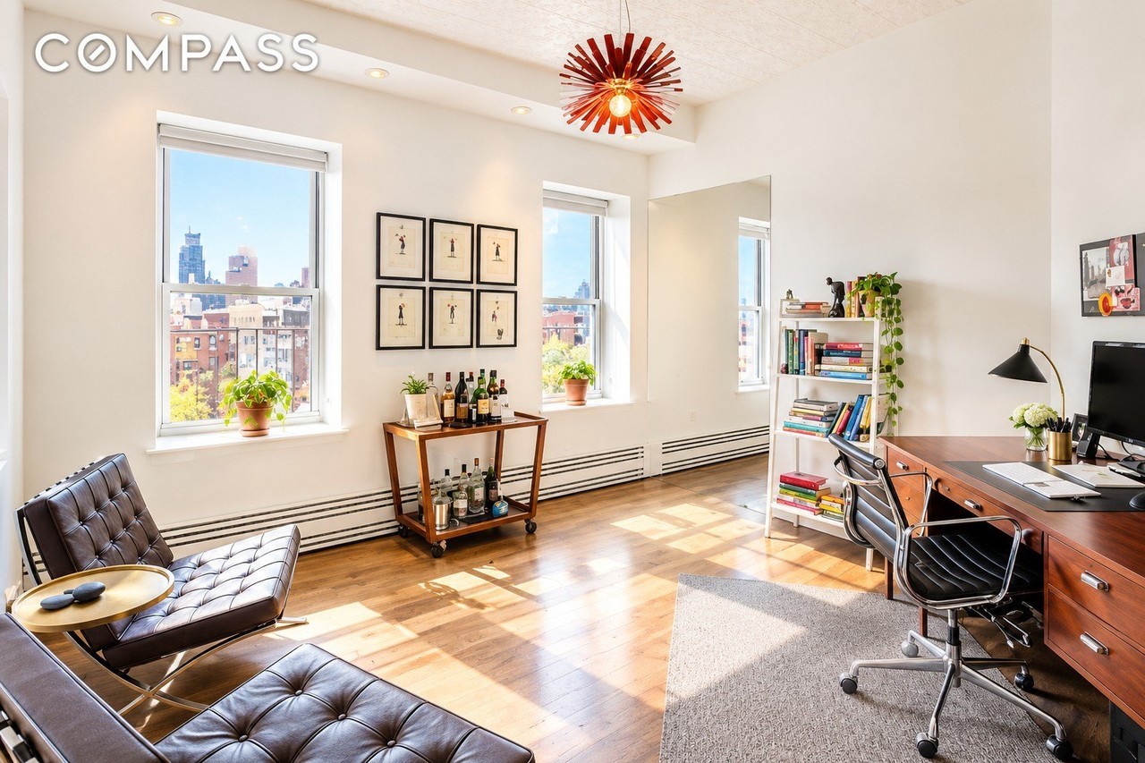 240 E Houston St #5B - Photo 5 of 7