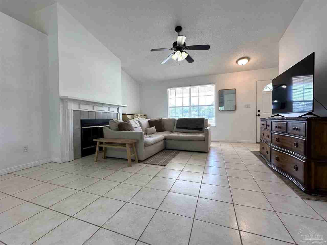 10530 Willow Lake Dr - Photo 3 of 18