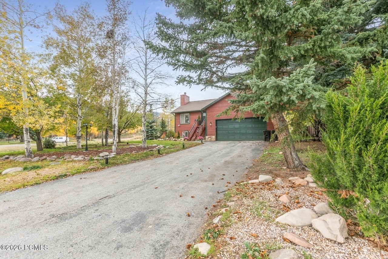 3853 Village Round Dr - Photo 2 of 43
