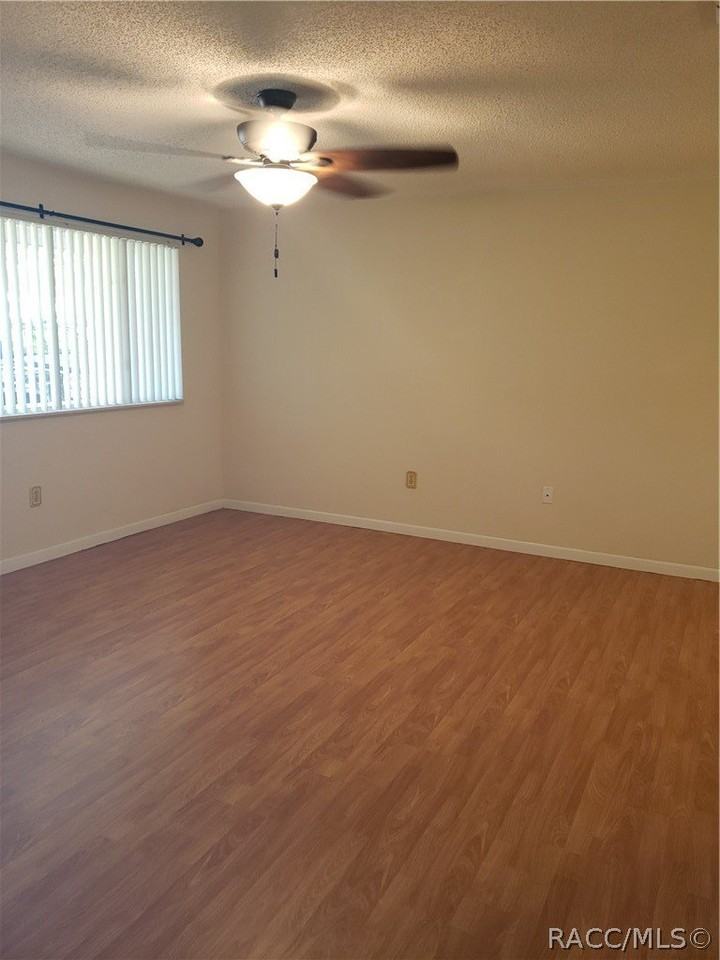 10911 Sw 86th Ct - Photo 5 of 19