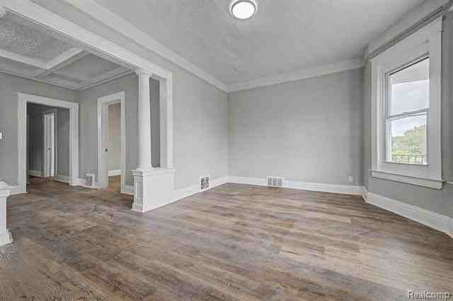 2971 Bewick Unit 2 Street - Photo 4 of 45