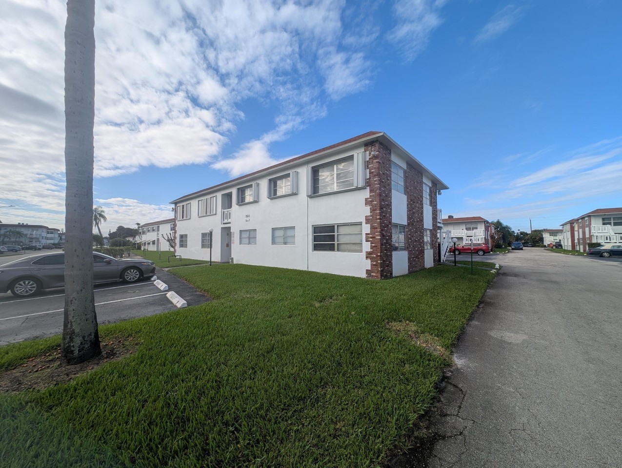 1511 Nw 43rd Ave #103 - Photo 3 of 16