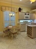 646 Nw Venetto Ct - Photo 5 of 50