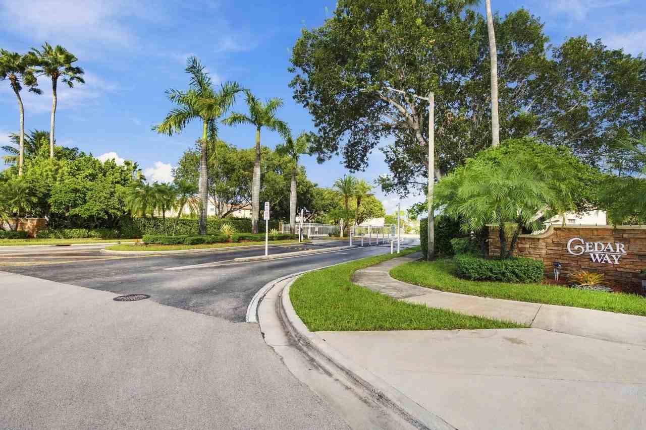 2271 Nw 159th Ave - Photo 4 of 50
