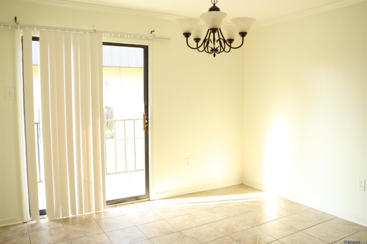 10298 W Winston Ave - Photo 5 of 17