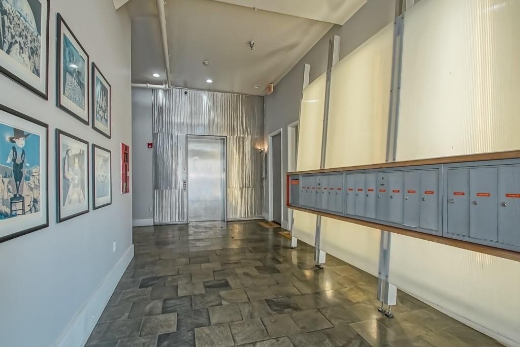801 Saint Joseph St - Photo 2 of 44