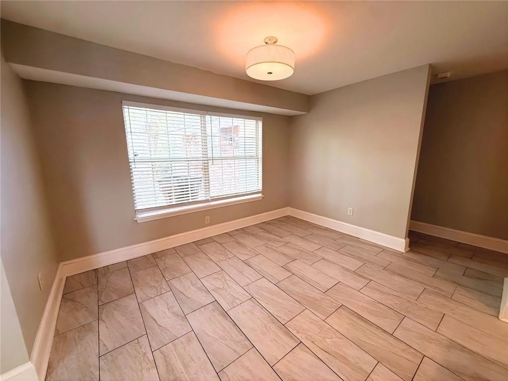 7920 Branch Dr - Photo 5 of 15