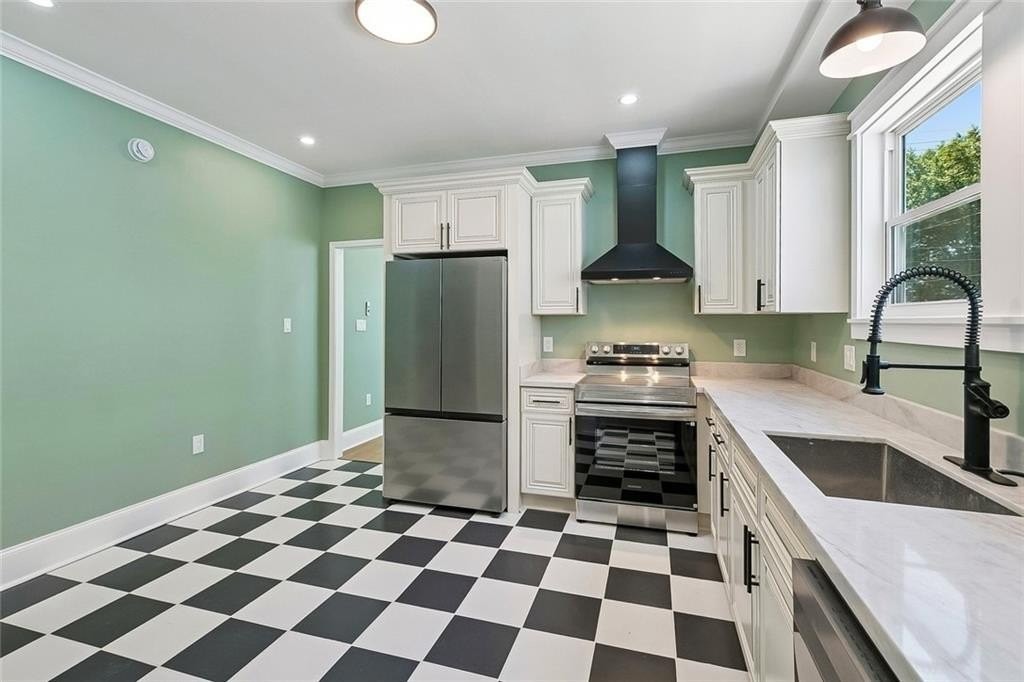 3907 Elysian Fields Ave - Photo 7 of 14