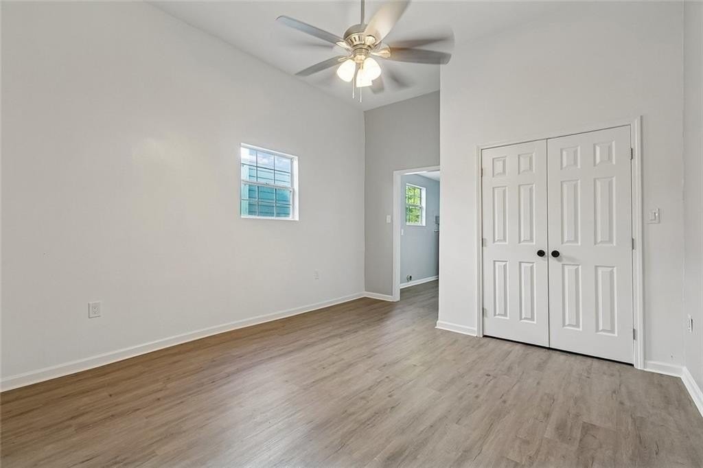3211 Baronne St - Photo 4 of 12