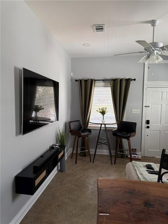 3109 Iberville St - Photo 5 of 32