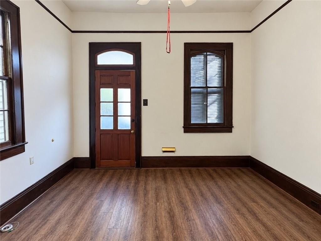 2307 Chartres St - Photo 5 of 12