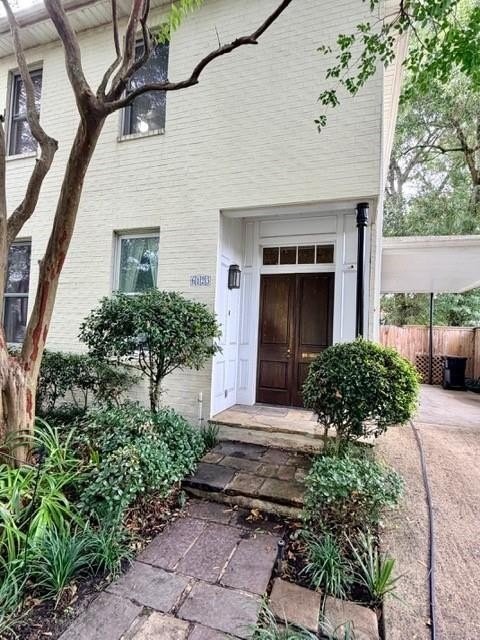 6123 Clara St - Photo 3 of 39