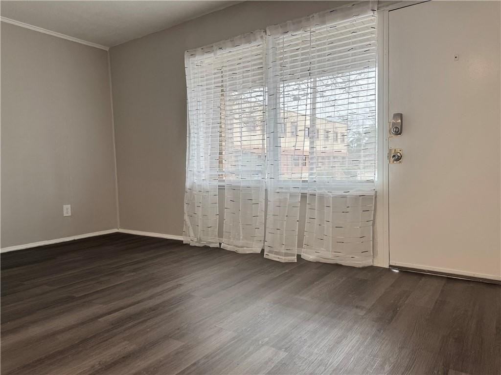 1721 White St - Photo 3 of 32
