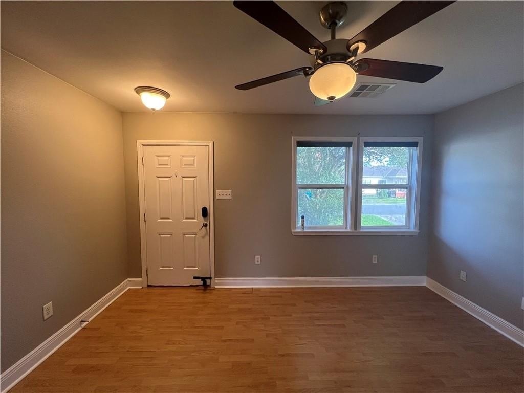 1010 Community St - Photo 2 of 11
