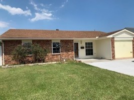 featured image of 413 Bannerwood Dr