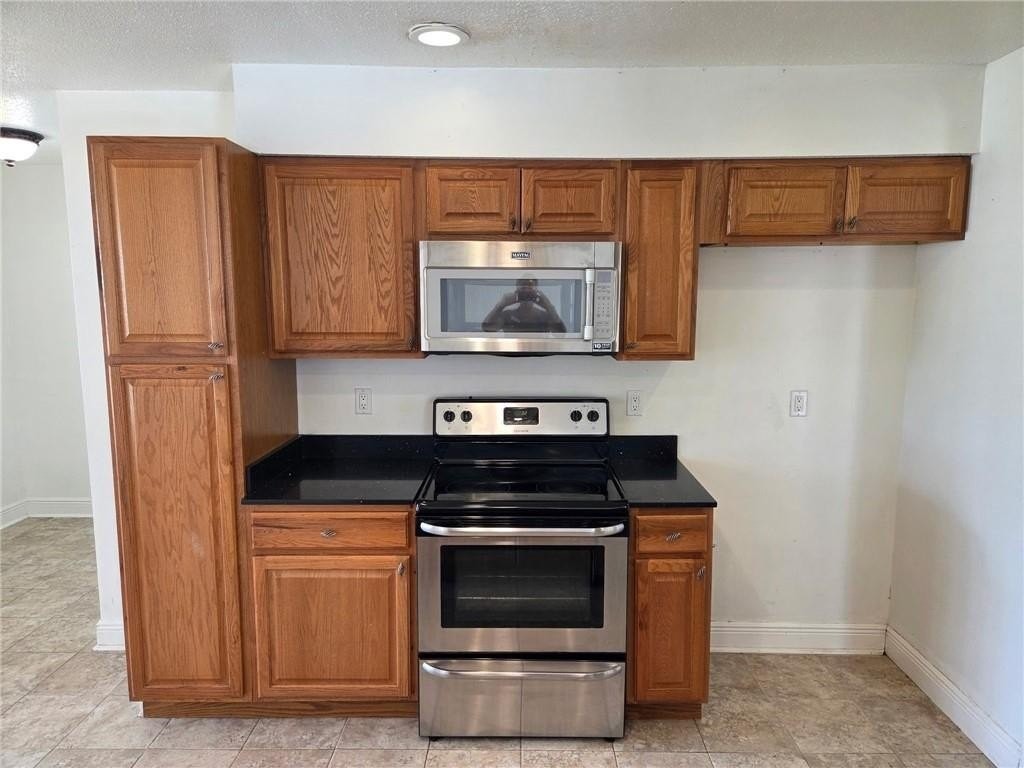 834 Faun St - Photo 7 of 14