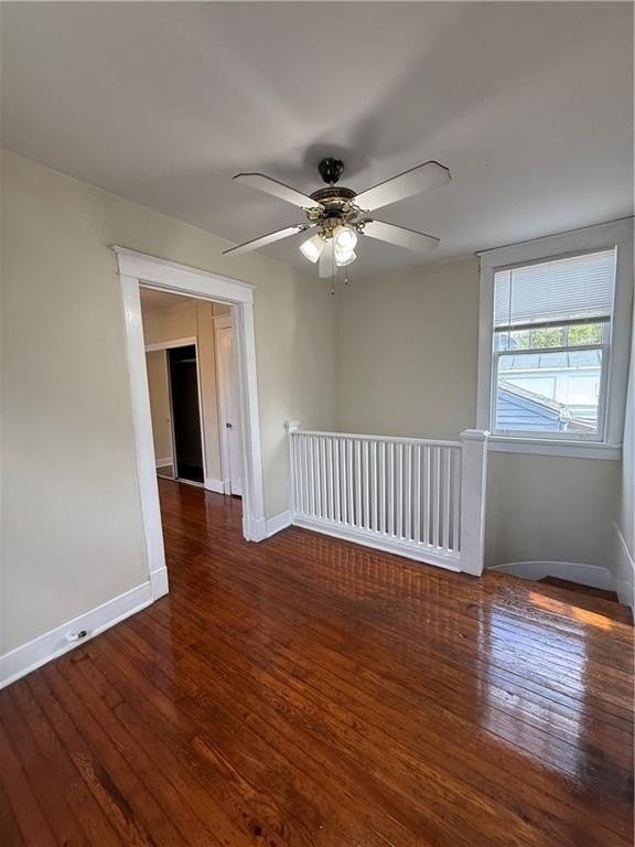 1512 6th St - Photo 3 of 12