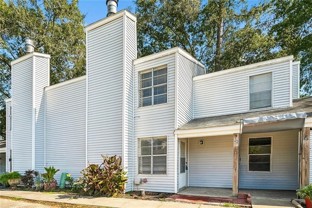 724 Heavens Dr - Photo 1 of 1