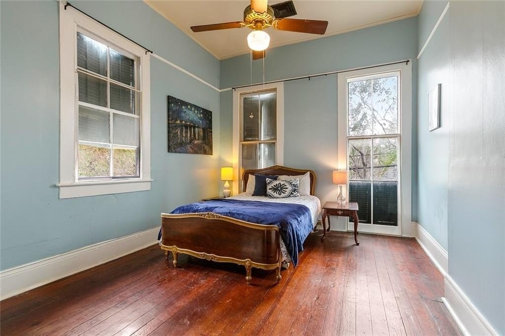 3621 Burgundy St - Photo 5 of 10