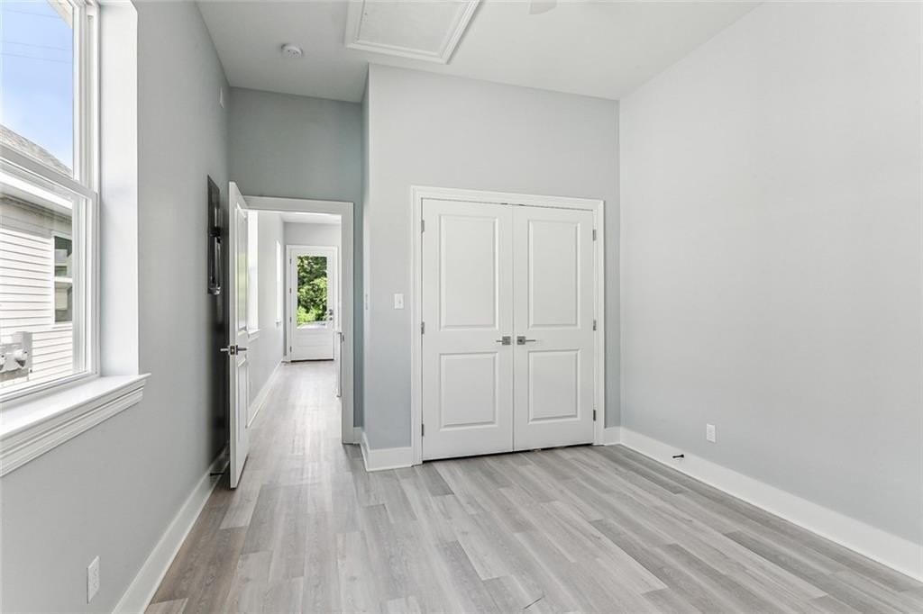 1916 Leonidas St - Photo 5 of 22